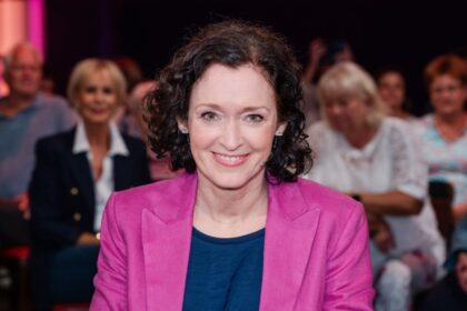 julia finkernagel wie alt